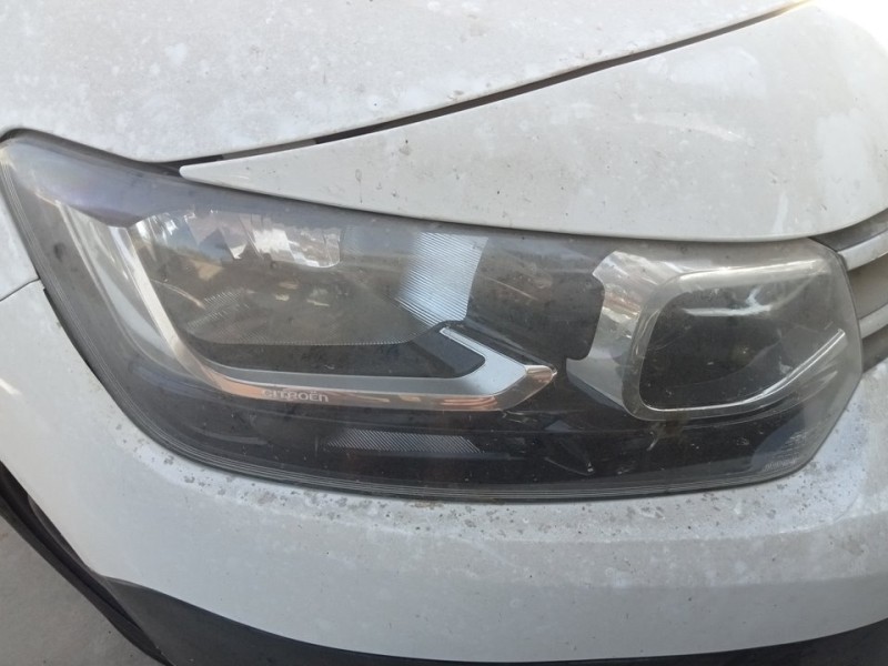 Recambio de faro derecho para citroën berlingo furgón contrlol m referencia OEM IAM 9816824780  