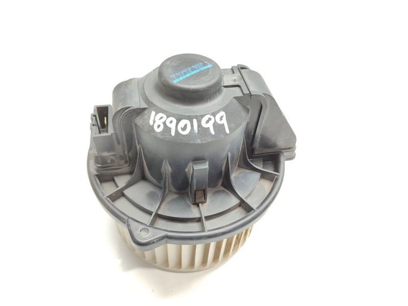 Recambio de ventilador calefaccion para land rover discovery 4 tdv6 s referencia OEM IAM MF0160700870  