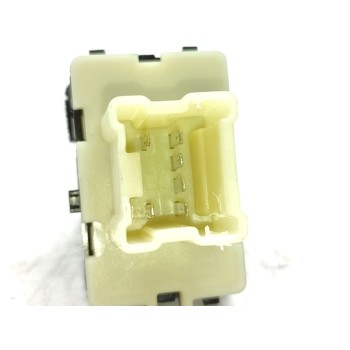 Recambio de mando elevalunas delantero derecho para dacia sandero stepway essential referencia OEM IAM 254217475R  