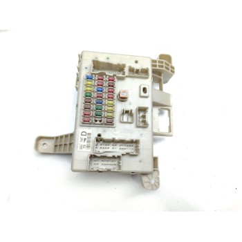 CAJA RELES / FUSIBLES 06657H07 