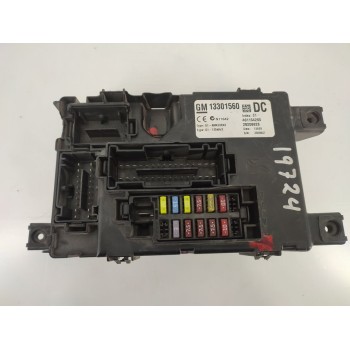 CAJA RELES / FUSIBLES 13301560DC 