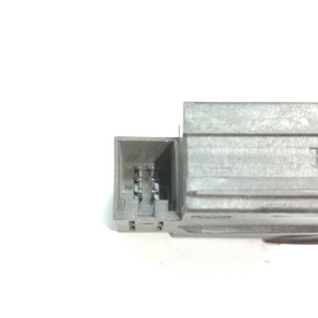 Recambio de warning para audi a4 ber. (b8) e referencia OEM IAM 8K1941509  