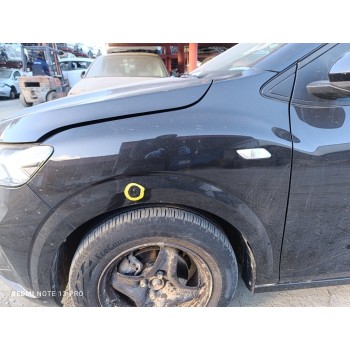 Recambio de aleta delantera izquierda para dacia sandero iii expression referencia OEM IAM 631012079R  