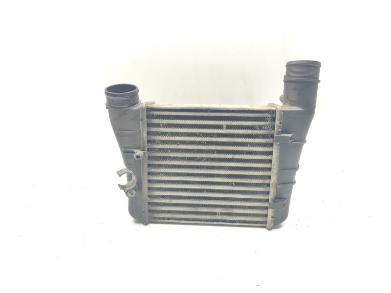 Recambio de intercooler para audi a4 avant (8e) 2.0 tdi referencia OEM IAM 8E0145805AA  