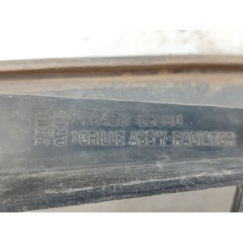 Recambio de rejilla delantera para ssangyong rexton rx 270 full referencia OEM IAM 7646008000  