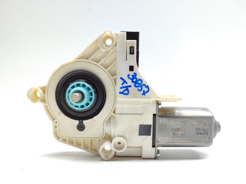 Recambio de motor elevalunas trasero derecho para land rover discovery 4 tdv6 s referencia OEM IAM AH2214B554AA  