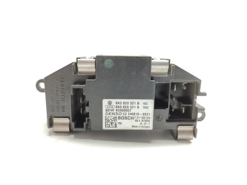 Recambio de resistencia calefaccion para audi a4 ber. (b8) e referencia OEM IAM 8K0820521B  
