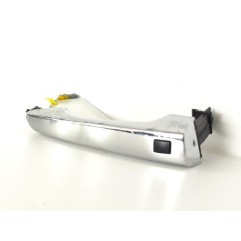 Recambio de maneta exterior delantera derecha para hyundai tucson style 4wd referencia OEM IAM 82661D3710  