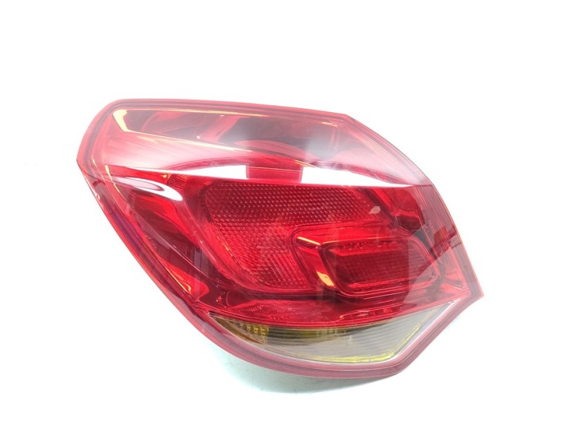 Recambio de piloto trasero izquierdo para opel astra j lim. cosmo referencia OEM IAM 13306453  