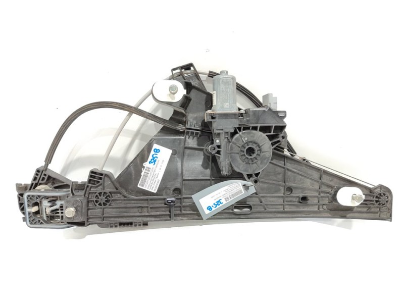 Recambio de elevalunas delantero derecho para opel corsa f edition referencia OEM IAM 9829042980  