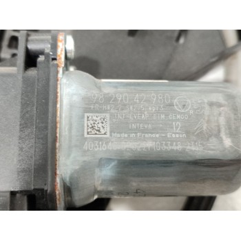 Recambio de elevalunas delantero derecho para opel corsa f edition referencia OEM IAM 9829042980  