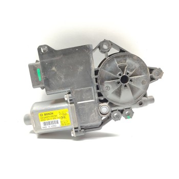 Recambio de motor elevalunas delantero derecho para hyundai genesis basis referencia OEM IAM 82460B1000  