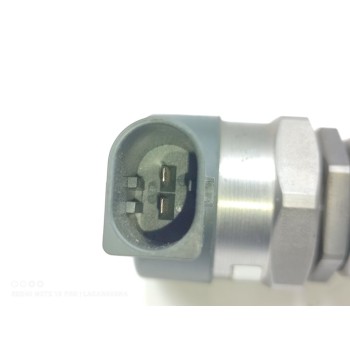 Recambio de rampa inyectora para bmw serie 3 berlina (e90) 320d referencia OEM IAM 780912802  