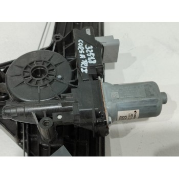 Recambio de elevalunas trasero izquierdo para opel corsa f edition referencia OEM IAM 9829046180  