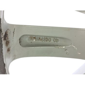 Recambio de llanta para dacia lodgy stepway referencia OEM IAM 403002441R  