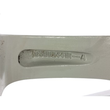 Recambio de llanta para dacia lodgy stepway referencia OEM IAM 403002441R  