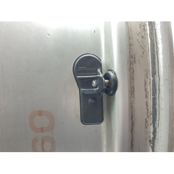 Recambio de llanta para dacia lodgy stepway referencia OEM IAM 403002441R  