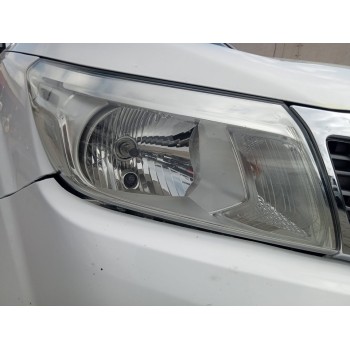 Recambio de faro derecho para nissan navara pick-up (d40m) double cab le 4x4 referencia OEM IAM 260104KJ2A  
