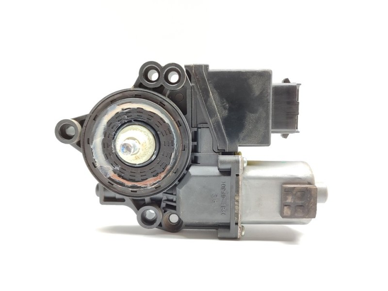 Recambio de motor elevalunas trasero derecho para hyundai santa fe (dm) klass 2wd referencia OEM IAM 834602W010  