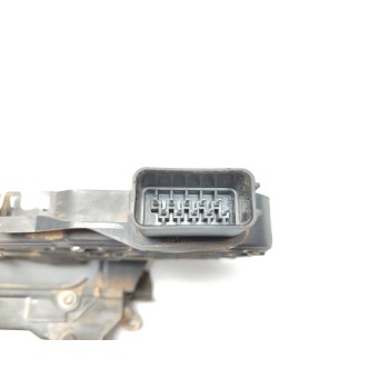 Recambio de cerradura puerta delantera derecha para land rover discovery 4 tdv6 s referencia OEM IAM 6W8A21812AD  