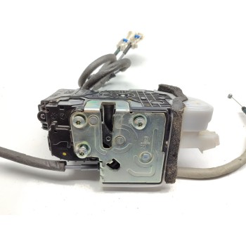 Recambio de cerradura puerta delantera derecha para hyundai genesis basis referencia OEM IAM 81320B1030  