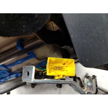 Recambio de juego asientos completo para opel corsa f edition referencia OEM IAM 98301824XX  