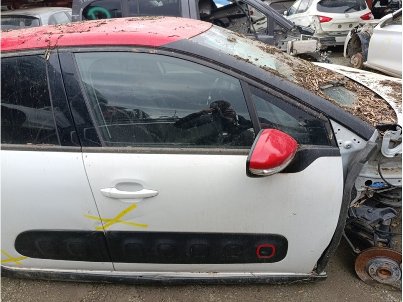 Recambio de puerta delantera derecha para citroën c3 shine referencia OEM IAM 9812674180  