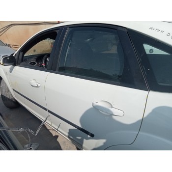 ford focus berlina (cap) del año 2005