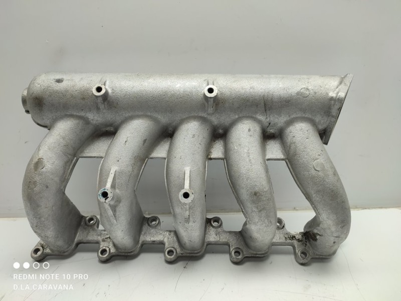 Recambio de colector admision para land rover discovery td5 e referencia OEM IAM HRC2908  