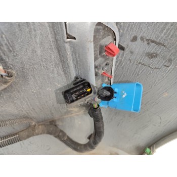 Recambio de paragolpes trasero para opel corsa f edition referencia OEM IAM 9829755080  