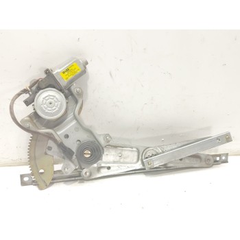 Recambio de elevalunas trasero derecho para kia carens 2.0 crdi ex monovolumen referencia OEM IAM K2FA72560C  