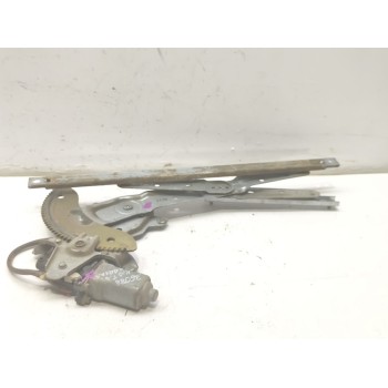 Recambio de elevalunas trasero derecho para kia carens 2.0 crdi ex monovolumen referencia OEM IAM K2FA72560C  