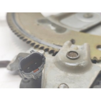 Recambio de elevalunas trasero derecho para kia carens 2.0 crdi ex monovolumen referencia OEM IAM K2FA72560C  