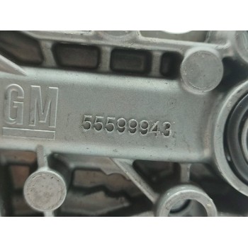 Recambio de enfriador aceite motor para opel zafira tourer excellence referencia OEM IAM 55599943  