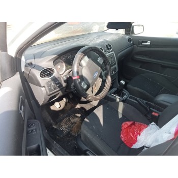 ford focus berlina (cap) del año 2005