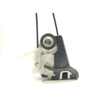 Recambio de cerradura puerta trasera derecha para toyota yaris cross hybrid 2wd active tech referencia OEM IAM 69050K0030  