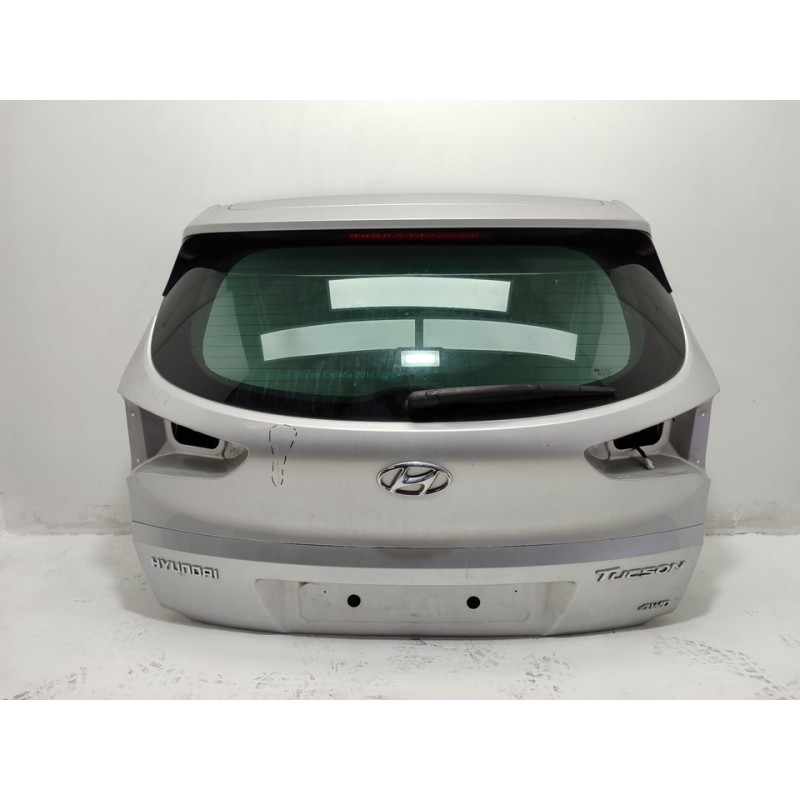 Recambio de porton trasero para hyundai tucson style 4wd referencia OEM IAM 73700D7000  
