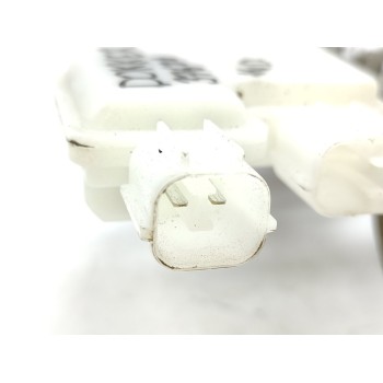 Recambio de cerradura puerta lateral derecha para dacia dokker express essential referencia OEM IAM 826702242R  