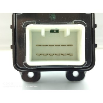 Recambio de mando elevalunas trasero derecho para hyundai tucson style blue 2wd referencia OEM IAM 93580D3100  