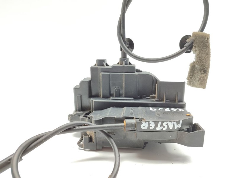 Recambio de cerradura puerta delantera derecha para renault master kipper doka l3h1 3,5t referencia OEM IAM 805020009R  