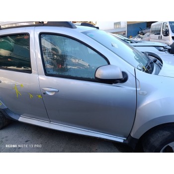 PUERTA DELANTERA DERECHA 801005595R 