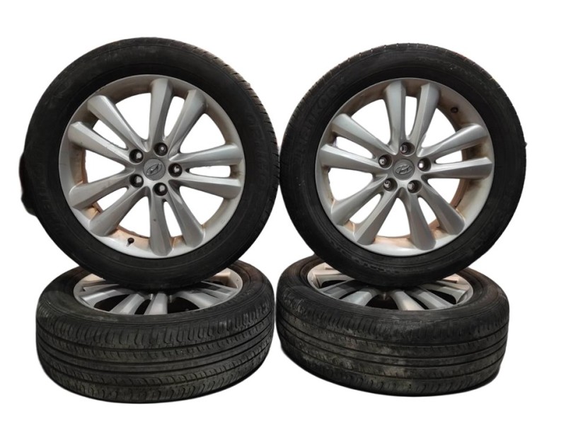 Recambio de juego llantas para hyundai ix35 classic 2wd referencia OEM IAM 529102S300  