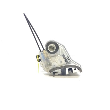 Recambio de cerradura puerta trasera derecha para toyota rav4 hybrid 4x2 advance referencia OEM IAM 6903730010  