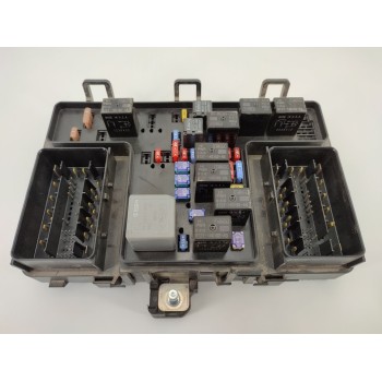 CAJA RELES / FUSIBLES FG9T14A067EB 