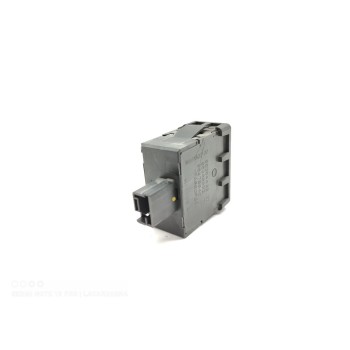 Recambio de interruptor para peugeot partner kombi access referencia OEM IAM 9801662777  