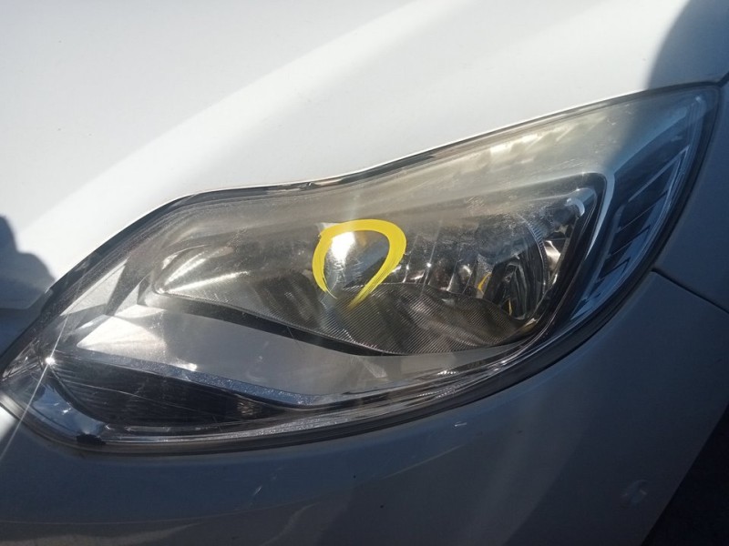 Recambio de faro izquierdo para ford focus lim. (cb8) edition referencia OEM IAM BM5113W030NB  