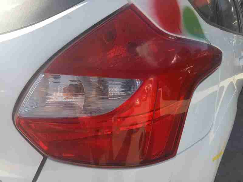 Recambio de piloto trasero derecho para ford focus lim. (cb8) edition referencia OEM IAM BM5113404AK  
