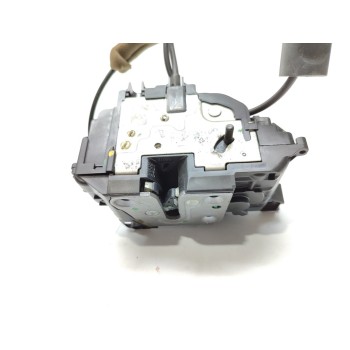 Recambio de cerradura puerta trasera izquierda para renault scenic iii emotion referencia OEM IAM 825030004R  