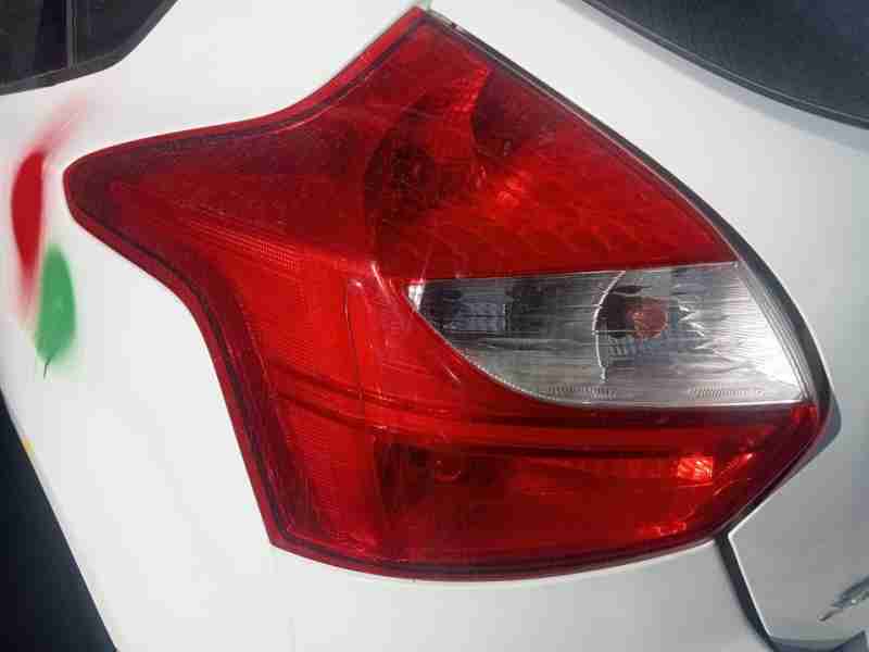 Recambio de piloto trasero izquierdo para ford focus lim. (cb8) edition referencia OEM IAM BM5113405AK  