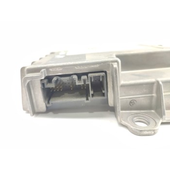Recambio de centralita airbag para renault clio iii 1.5 dci diesel referencia OEM IAM 8200563368  
